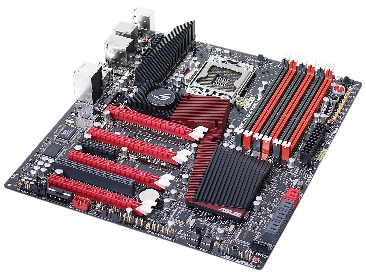 Легендарна овърклок дънна платка ASUS ROG RAMPAGE III EXTREME LGA1366.